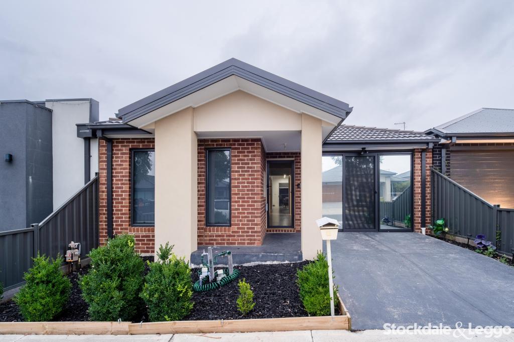 7 Scaevola Rd, Craigieburn, VIC 3064