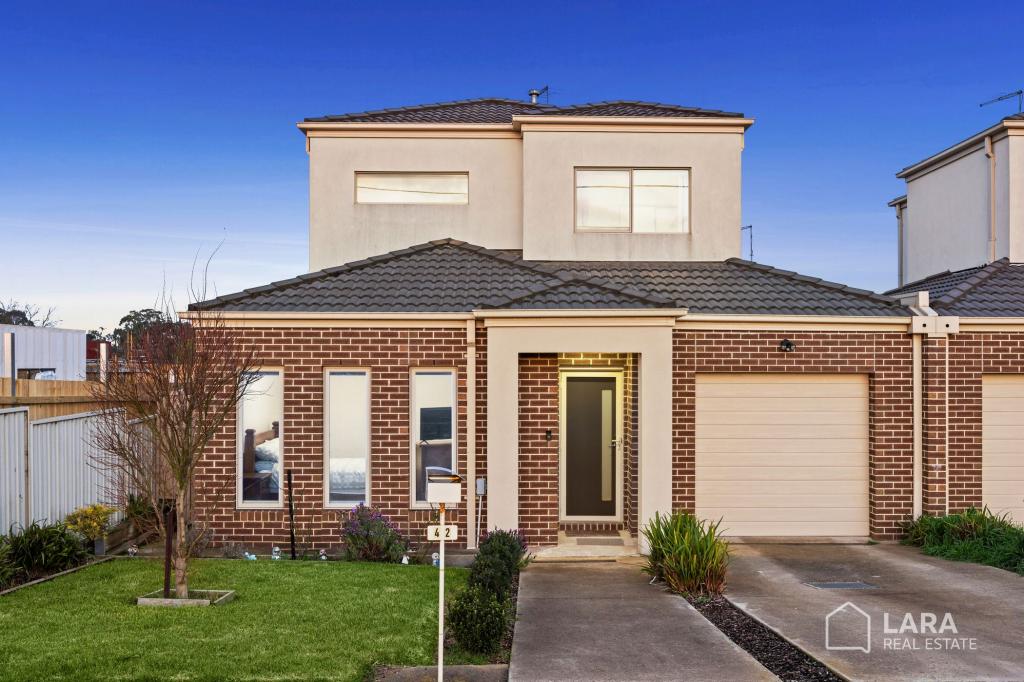 42 Forest Rd N, Lara, VIC 3212