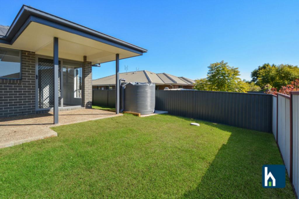 2/9 Favell St, Gunnedah, NSW 2380
