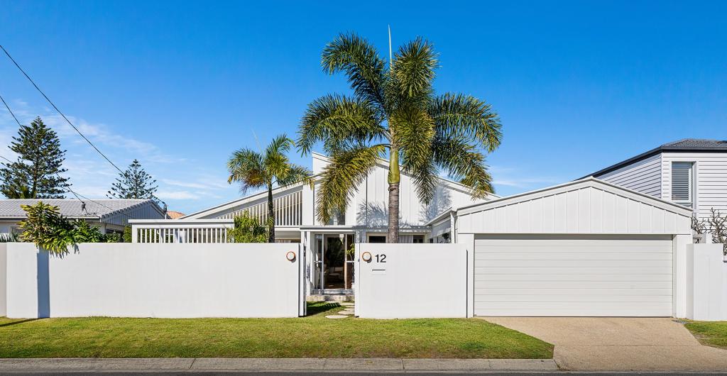12 Toorak Park Ave, Mermaid Waters, QLD 4218