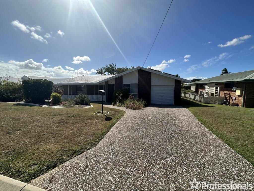 15 Watford St, Telina, QLD 4680