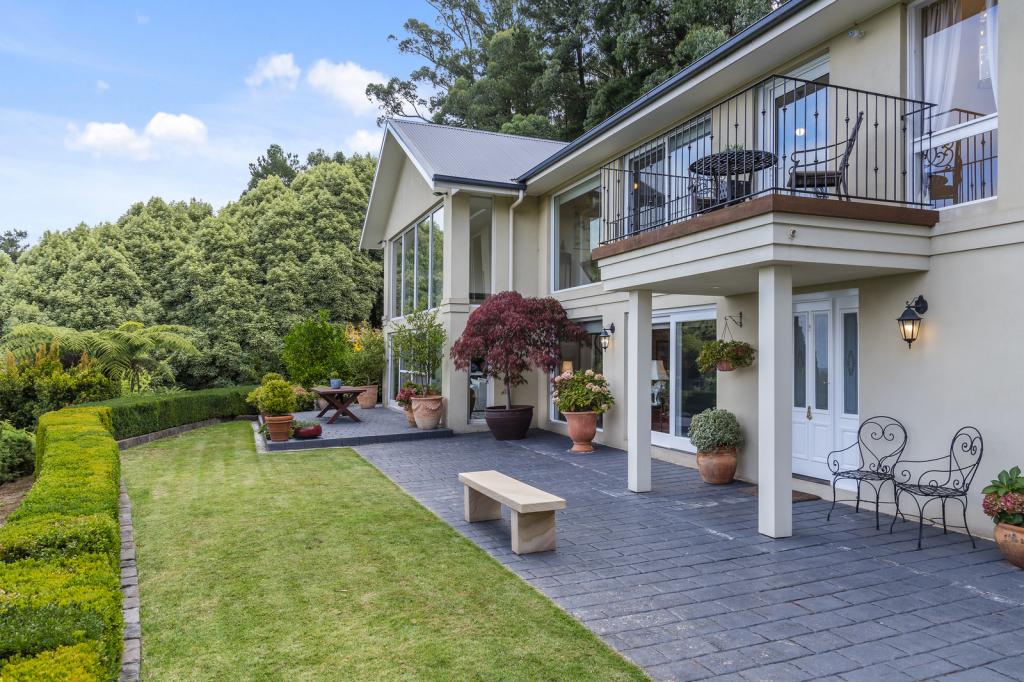 17 Wynn Ave, Mount Macedon, VIC 3441