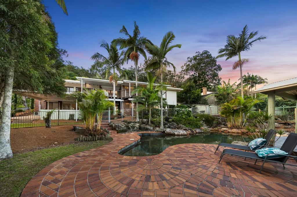 1 - 3 Yanum Pl, Chapel Hill, QLD 4069