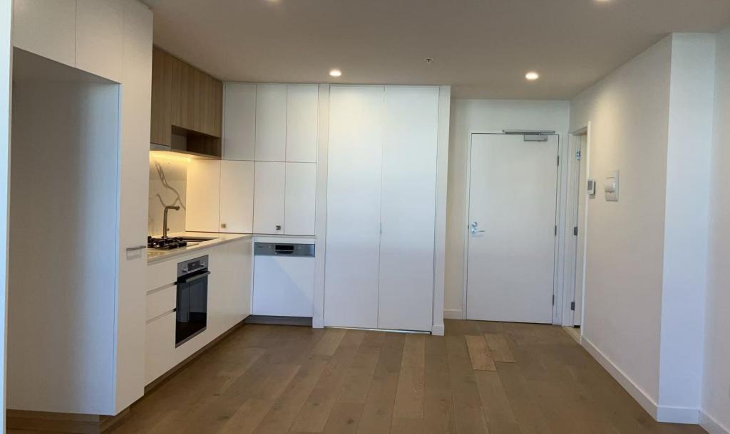 408/17-19 Arnold St, Box Hill, VIC 3128