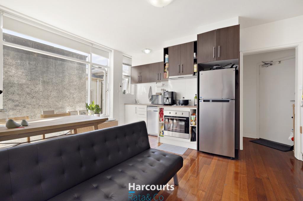 6/4 Witchwood Cl, South Yarra, VIC 3141