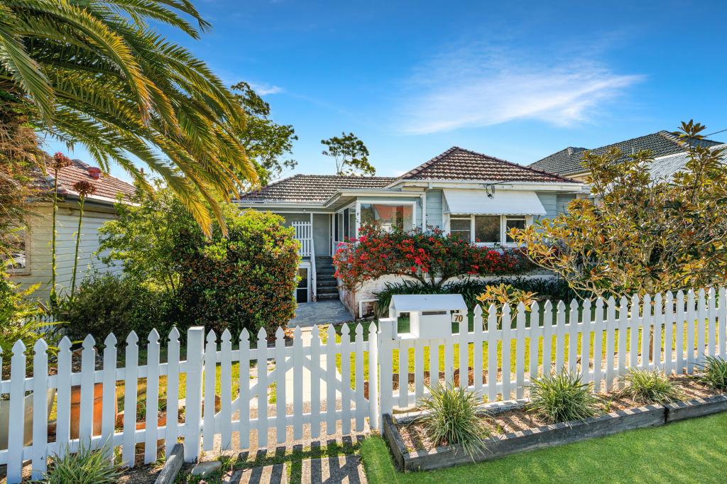 70 Garden Grove Pde, Adamstown Heights, NSW 2289