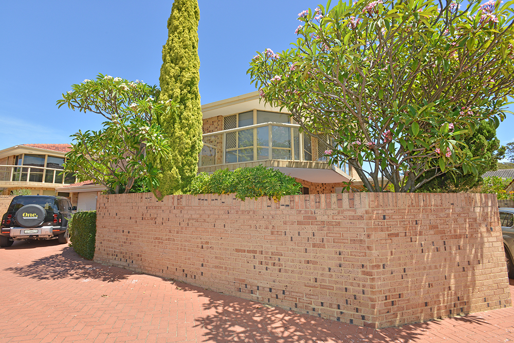 2/326 Preston Pnt, Attadale, WA 6156