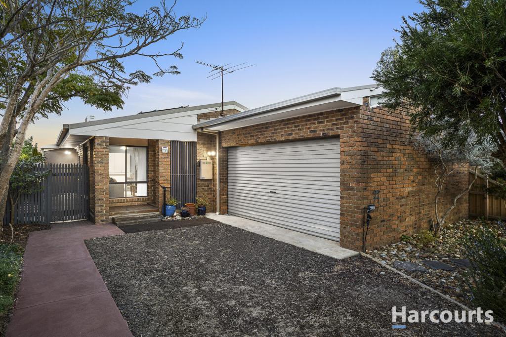 32 Railway Ave, Beaconsfield, VIC 3807