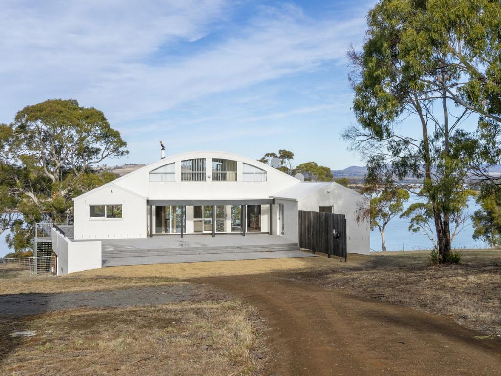 68 COTTONS DR, LITTLE SWANPORT, TAS 7190