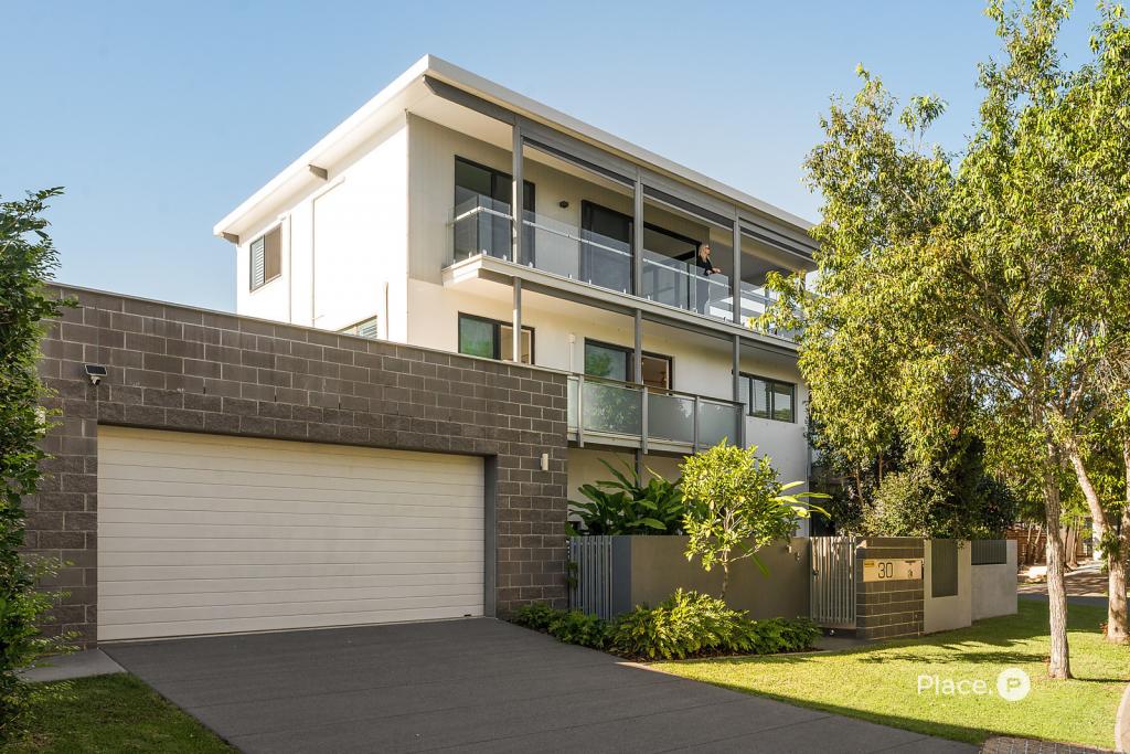 30 Waterline Cres, Bulimba, QLD 4171