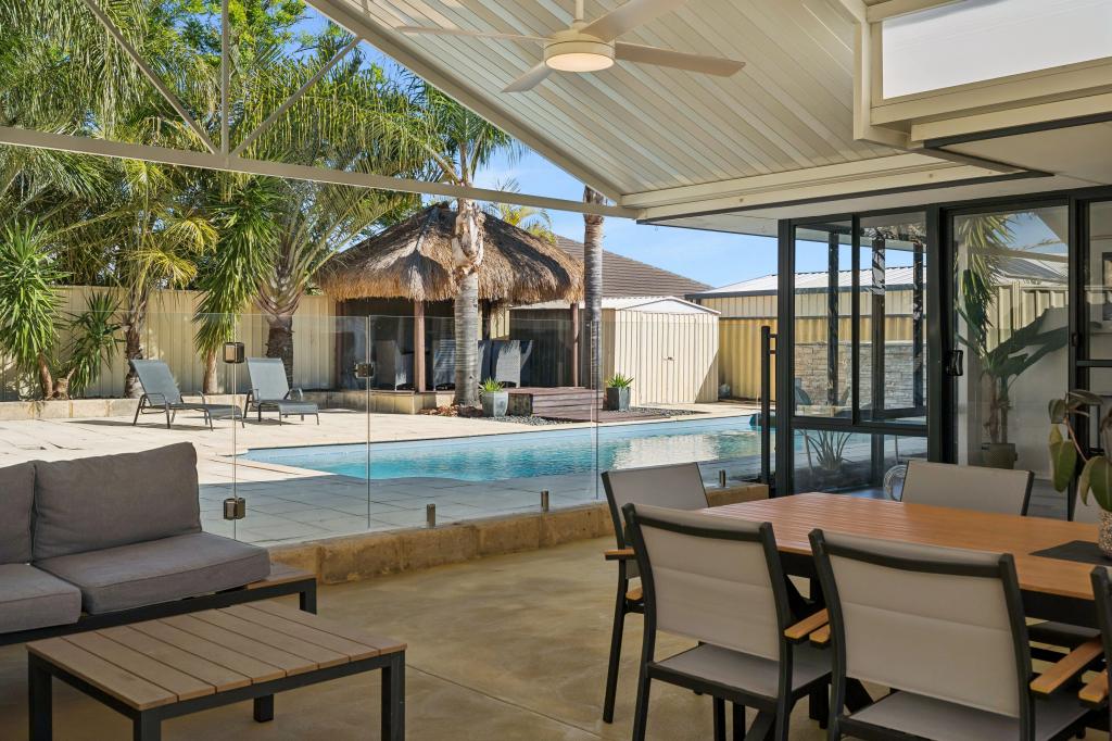 30 Apricot St, Forrestfield, WA 6058