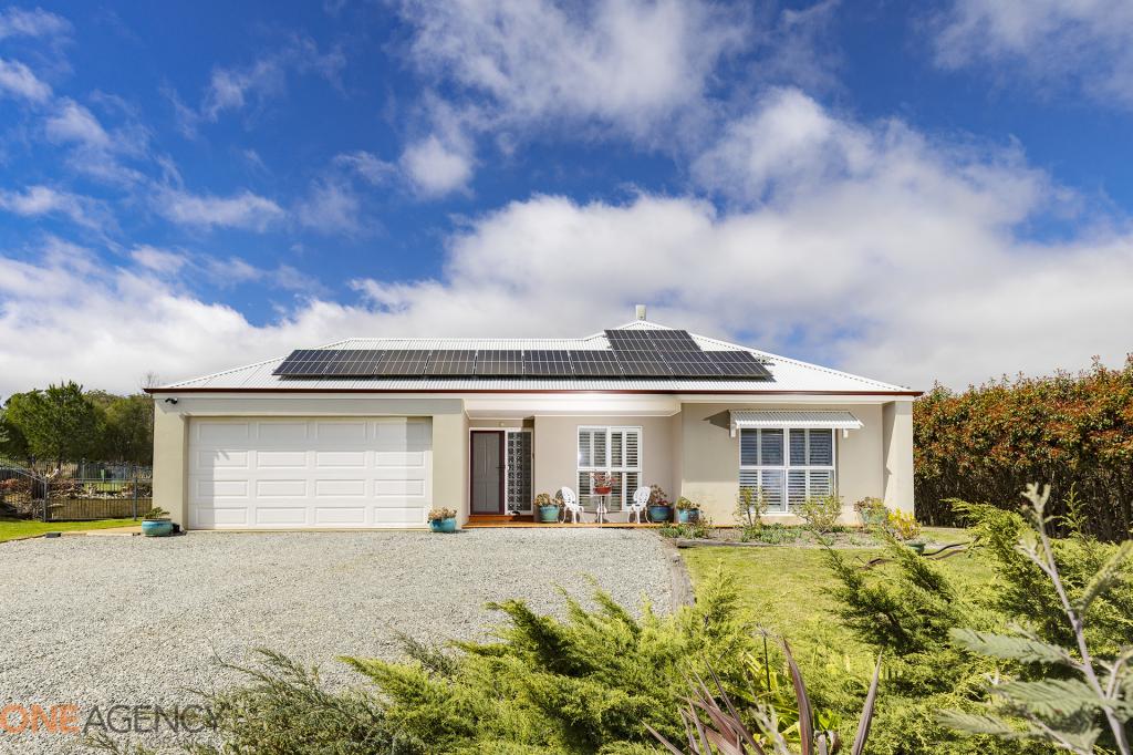 90 WEEMILAH PL, CLIFTON GROVE, NSW 2800