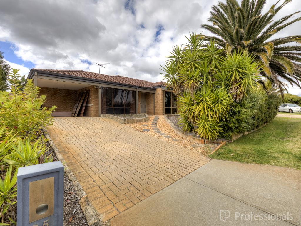 25 Woodleigh Gdns, Ballajura, WA 6066