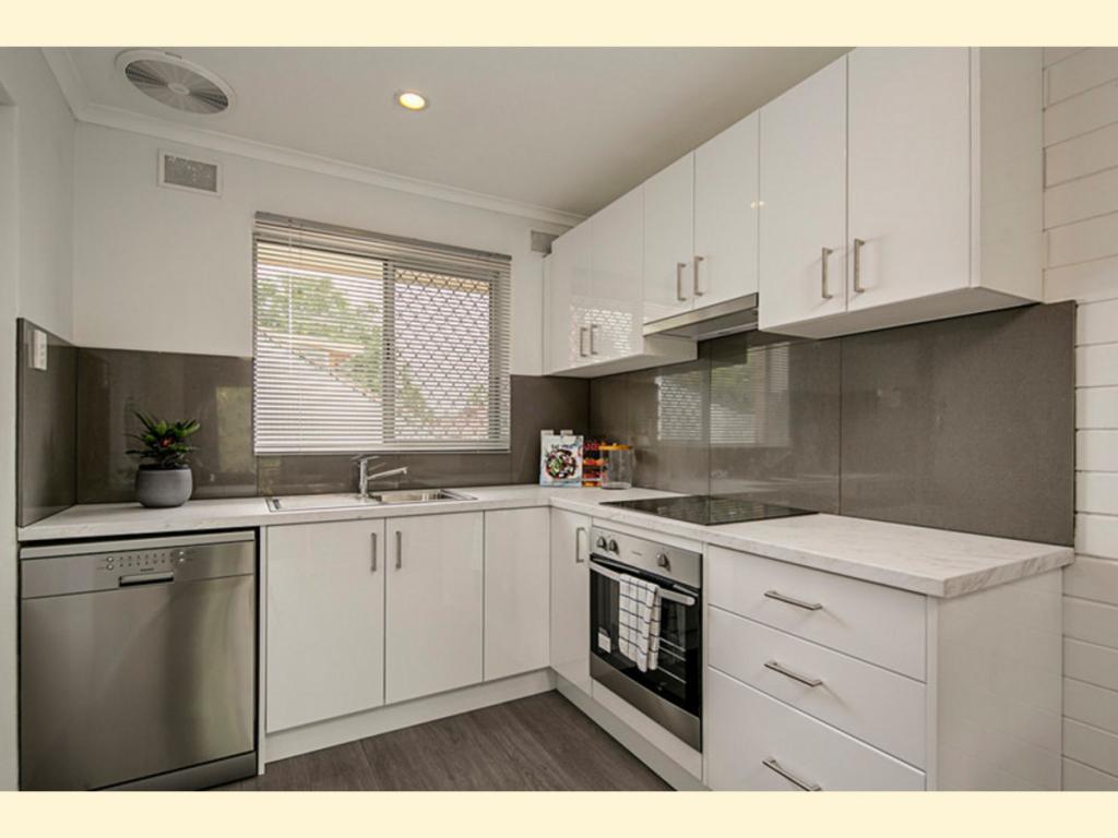 10/4 Loch St, Stepney, SA 5069