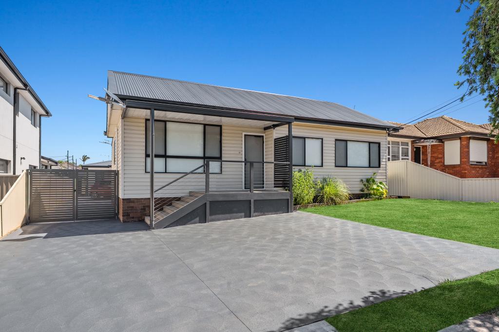 18 Benelong Ave, Smithfield, NSW 2164