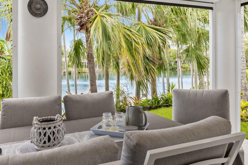 3 Ashaway/125 Santa Cruz Bvd, Clear Island Waters, QLD 4226