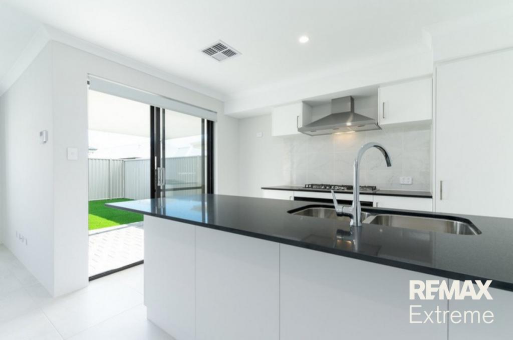 9 Perspective Dr, Alkimos, WA 6038