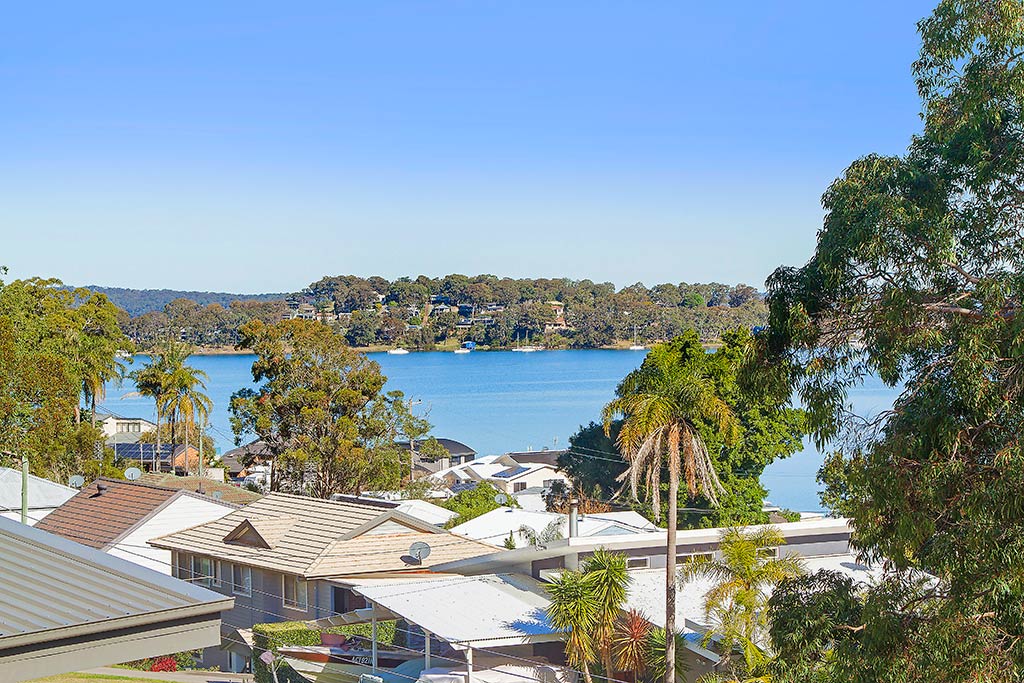 71a Alkrington Ave, Fishing Point, NSW 2283