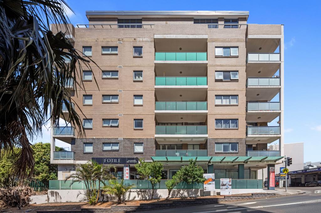 24/11-13 Treacy St, Hurstville, NSW 2220