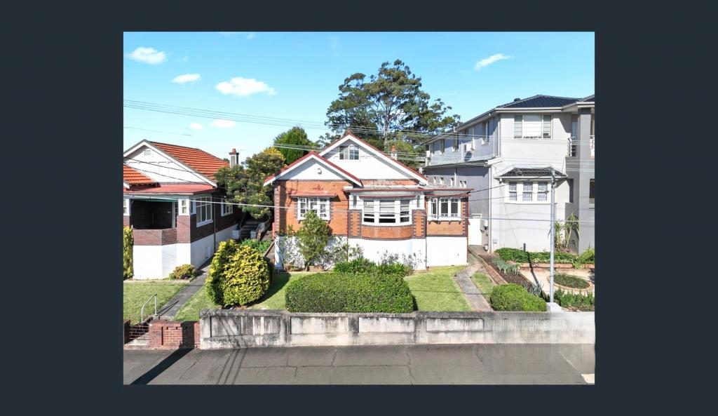 11 LILY ST, HURSTVILLE, NSW 2220