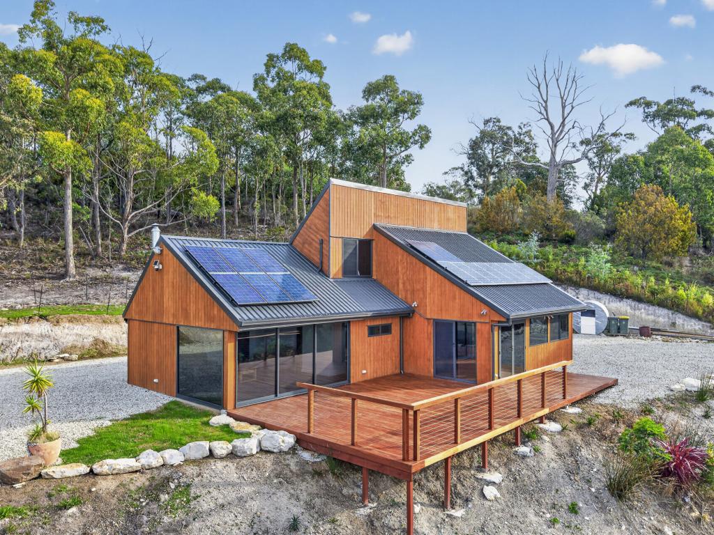 24 Balleny Dr, Oyster Cove, TAS 7150