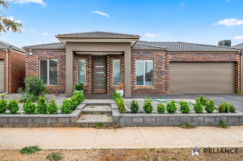 22 Albert Dr, Melton South, VIC 3338