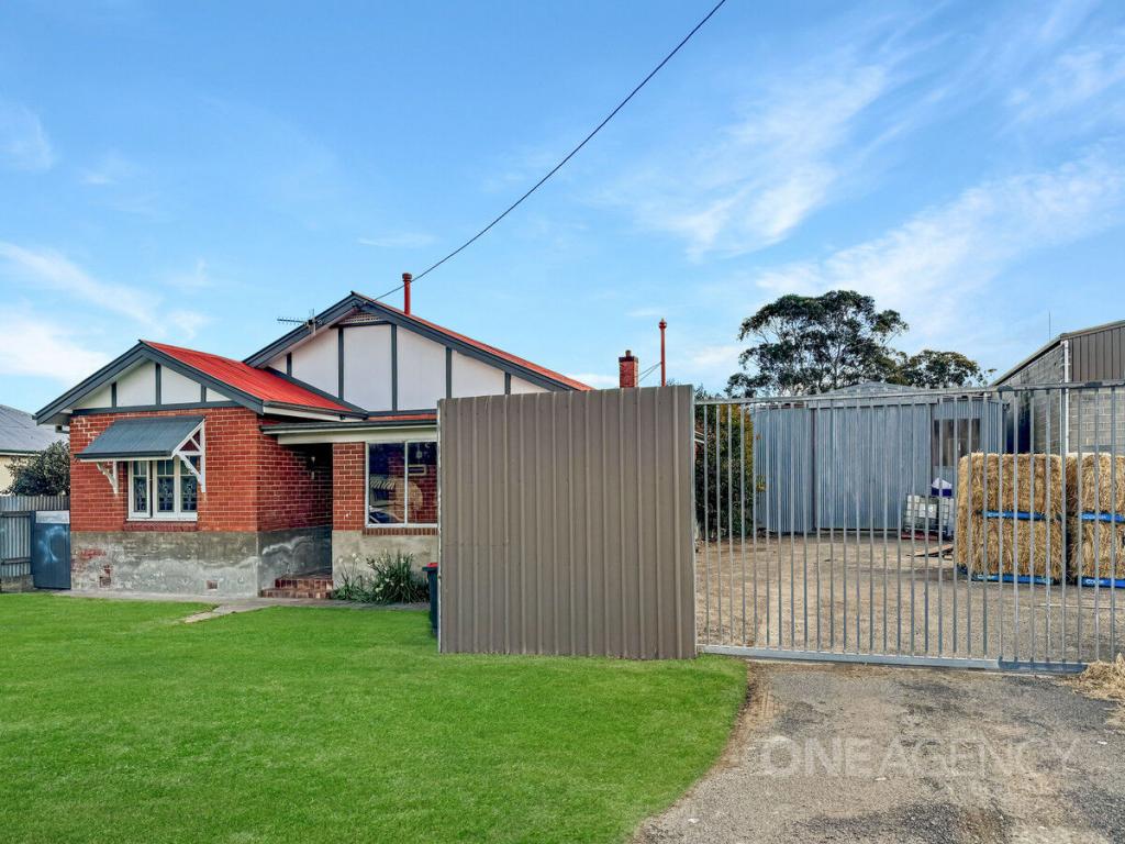 64 Wayo St, Goulburn, NSW 2580