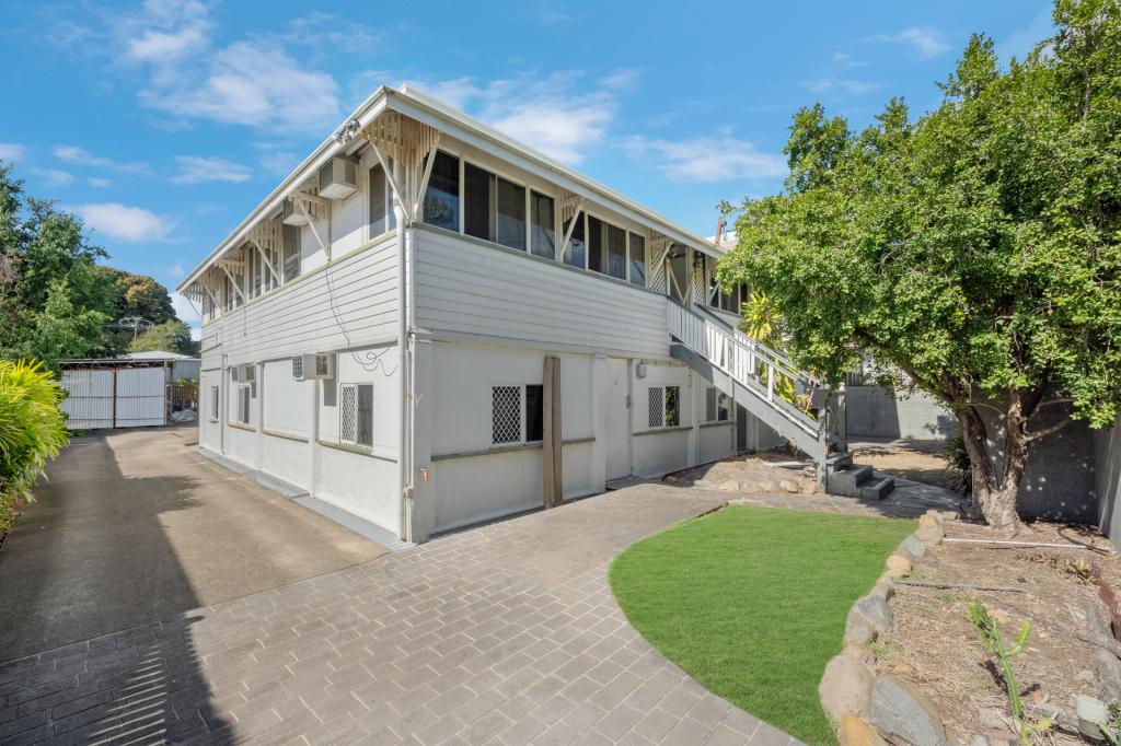 109 Perkins St, South Townsville, QLD 4810