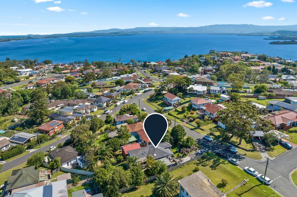 5 Claremont Ave, Lake Heights, NSW 2502