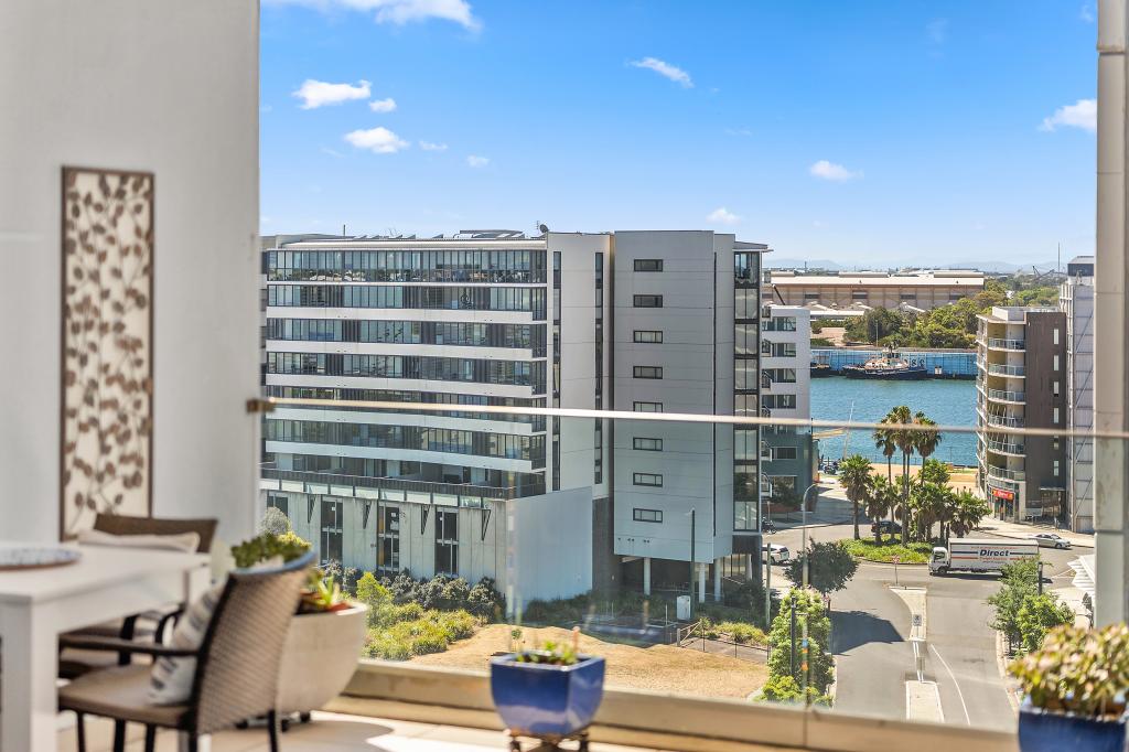 1004/489 Hunter St, Newcastle, NSW 2300