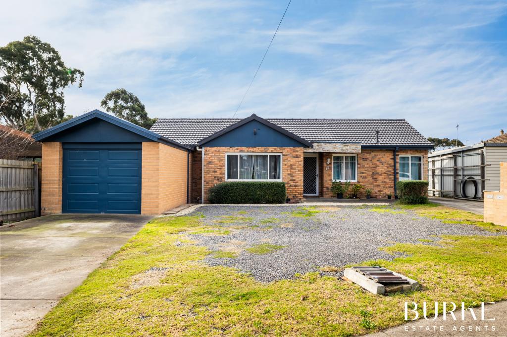 3 REDFERN CRES, EUMEMMERRING, VIC 3177
