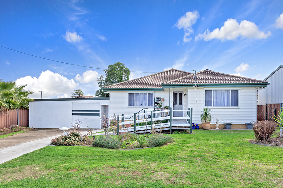 2 Milburn Rd, Oxley Vale, NSW 2340