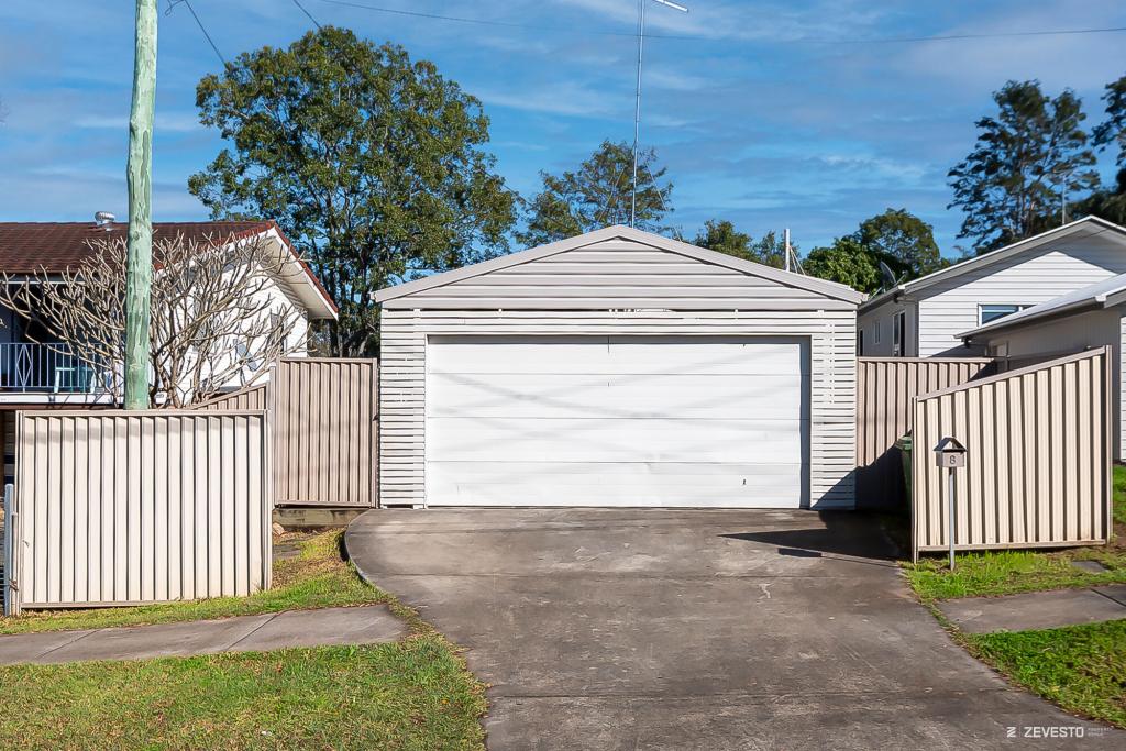 8 Adelaide St, Kingston, QLD 4114