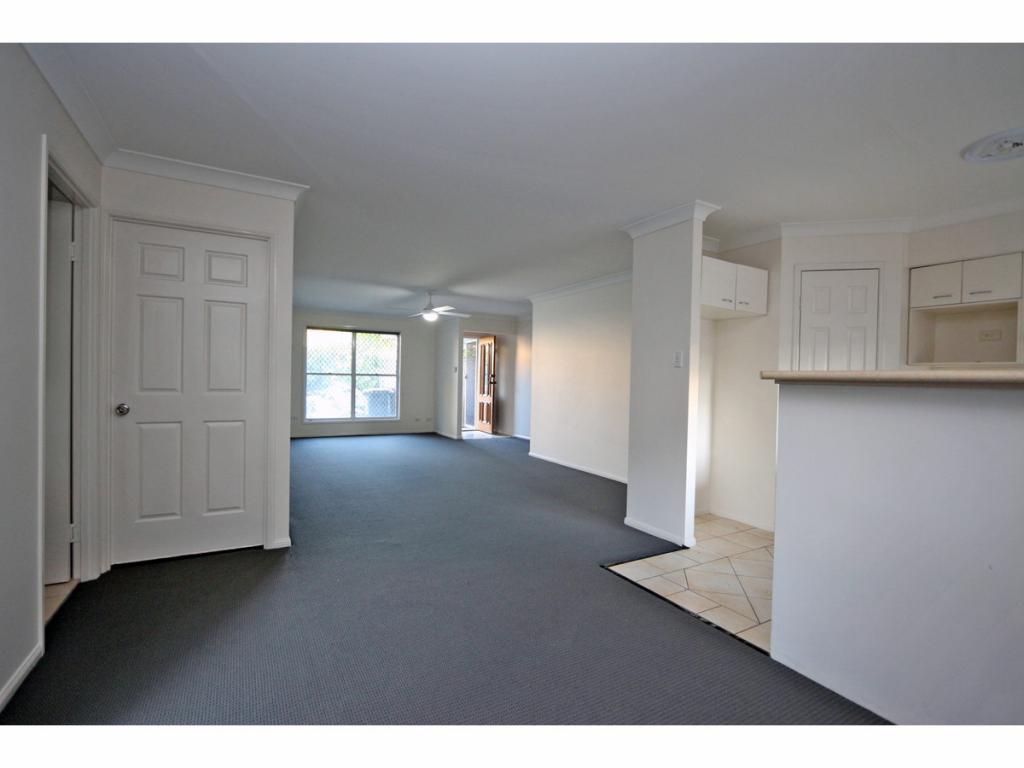 2/5 Dawson St, Yeerongpilly, QLD 4105