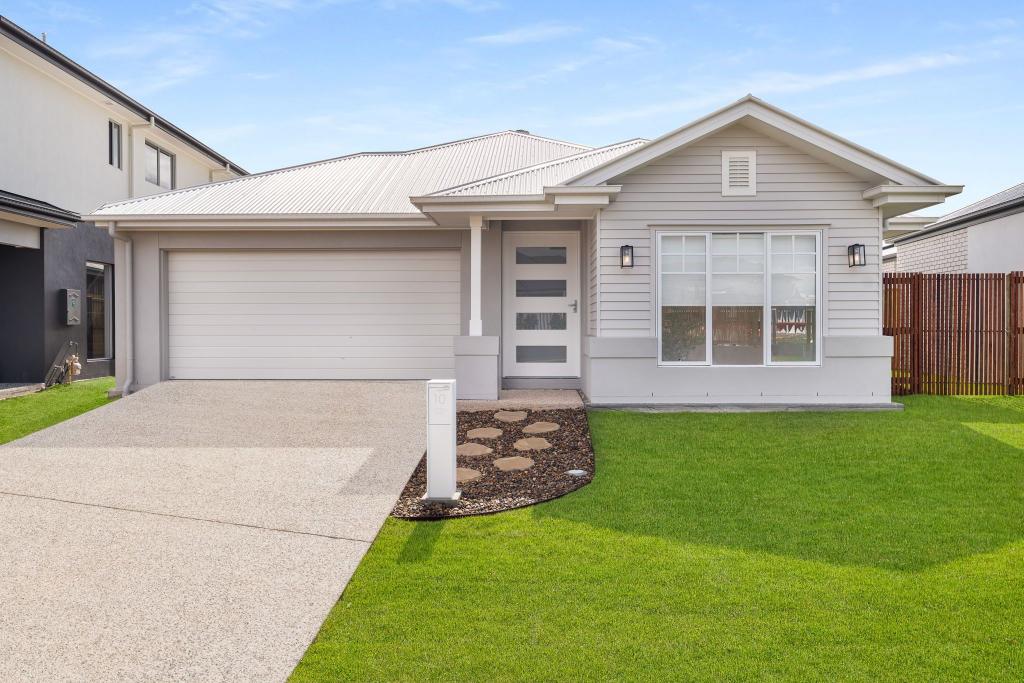 10 CANDY WAY, GREENBANK, QLD 4124