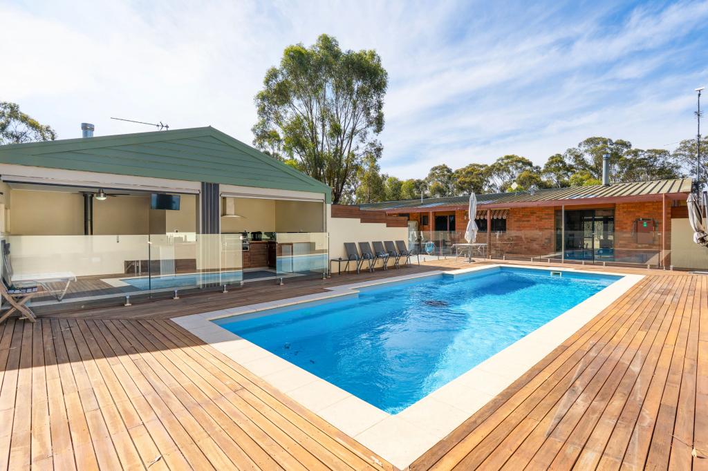 300 Highlands Rd, Seymour, VIC 3660