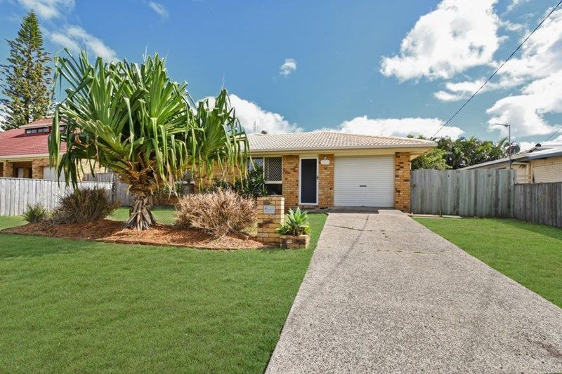 12 Lapoinya Cres, Warana, QLD 4575