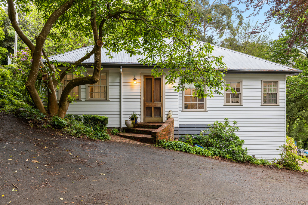 34 Mernda Rd, Olinda, VIC 3788