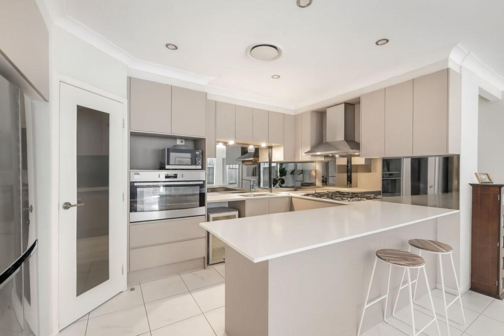 9 & 9a Romagnola St, Box Hill, NSW 2765