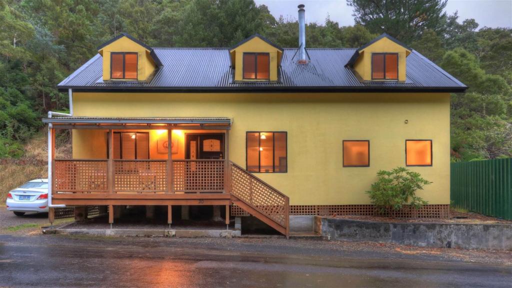 20 Jenico St, Queenstown, TAS 7467