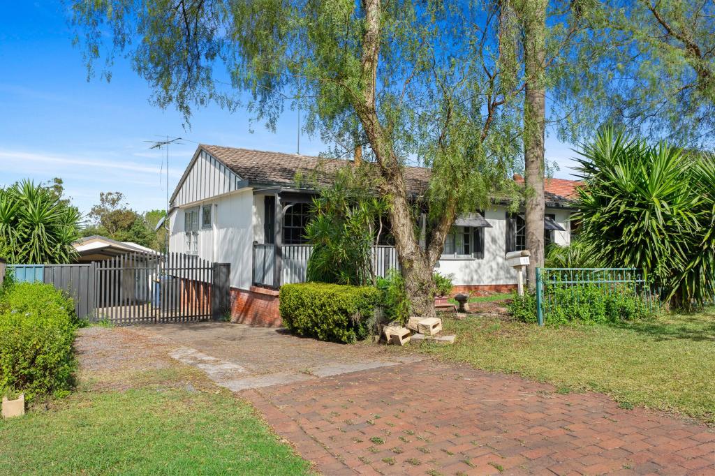16 Sandringham Ave, Cambridge Park, NSW 2747