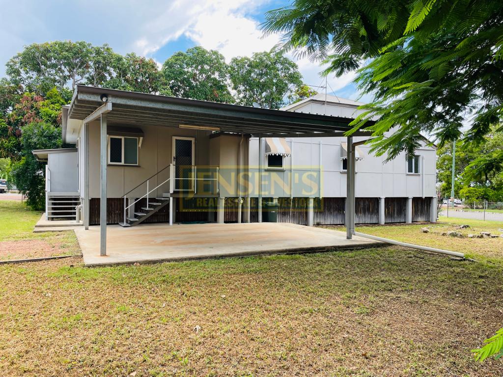 28 Park St, Charters Towers City, QLD 4820