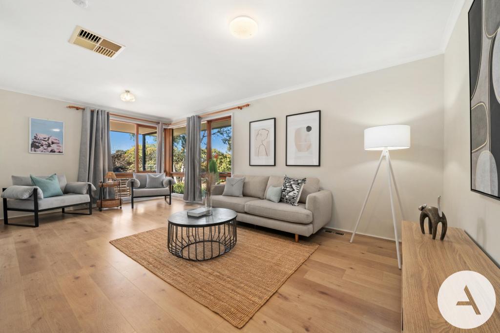 12 Hensman St, Latham, ACT 2615