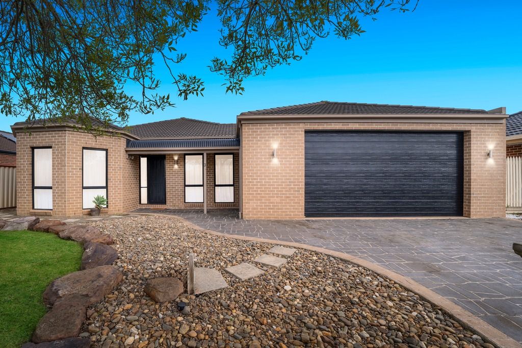 3 Albany Ct, Werribee, VIC 3030