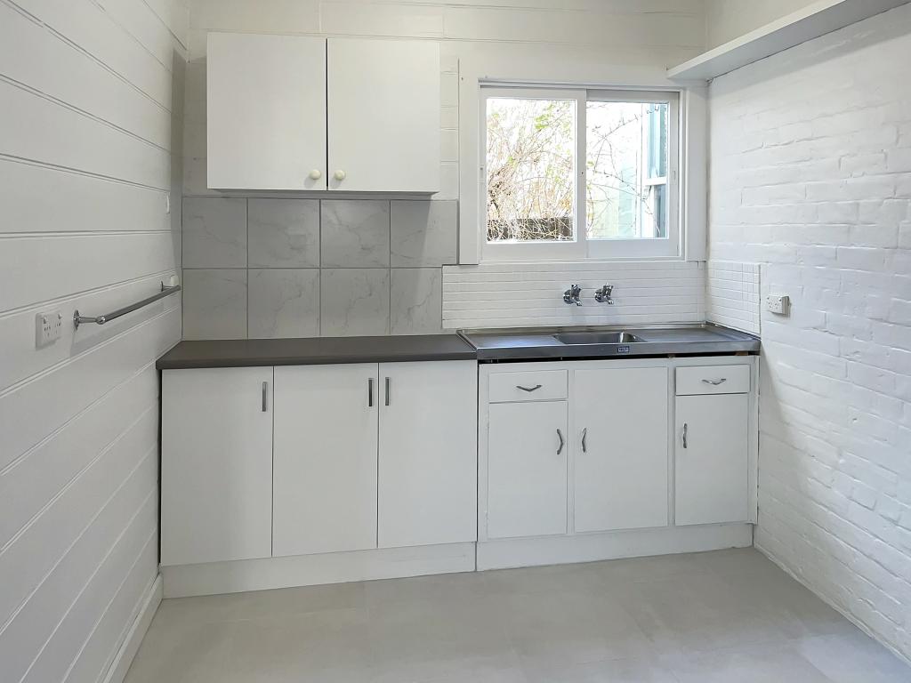 54 High St, Kyneton, VIC 3444