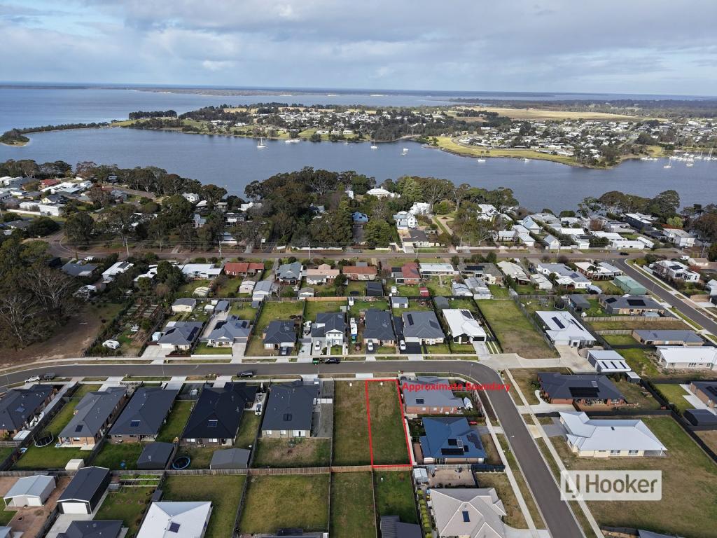 28b Bedggood Gr, Paynesville, VIC 3880