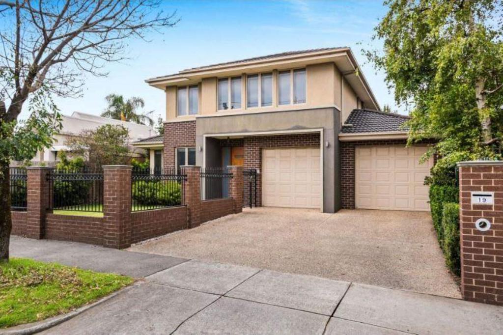 19 RUSDEN ST, BRIGHTON, VIC 3186