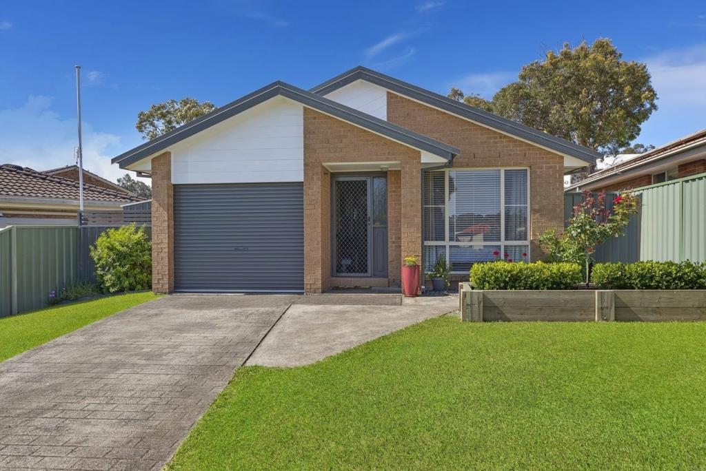 11a Heritage Dr, Kanwal, NSW 2259