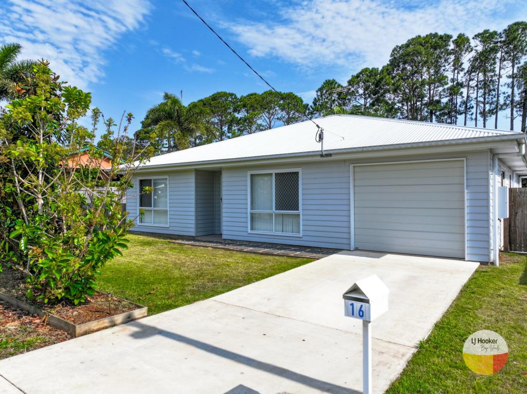 16 Banksia St, Russell Island, QLD 4184