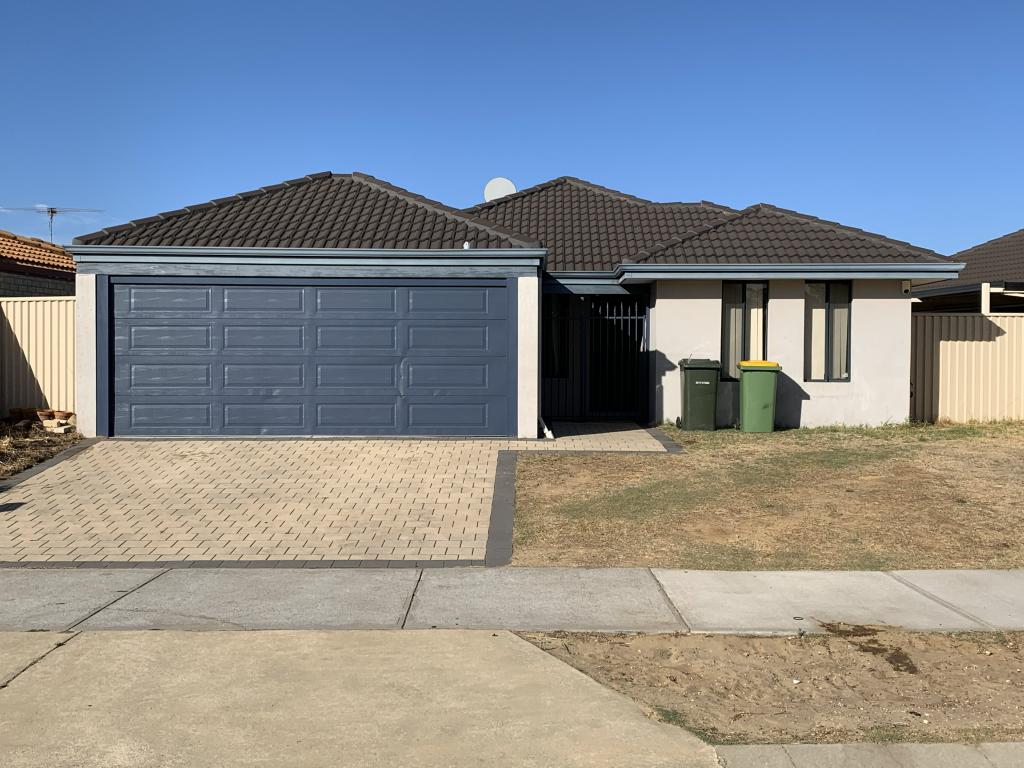 29 Ticklie Rd, Seville Grove, WA 6112